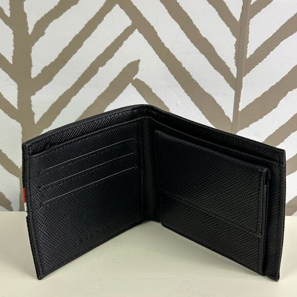 Zara Man Black Faux Leather Wallet with Red & White Stripes - Picture 3 of 4